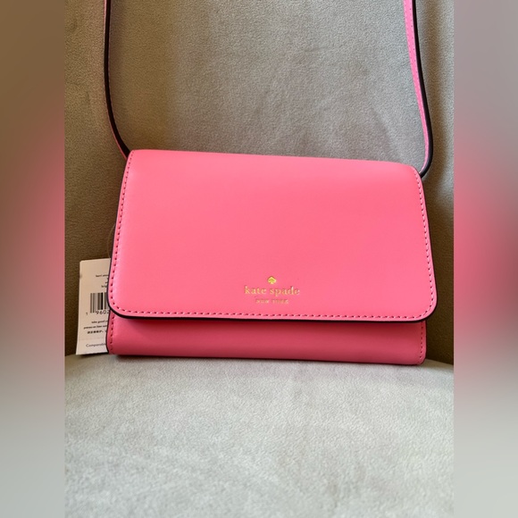 kate spade Handbags - NWT Kate Spade CrossBody Bag